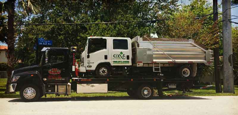 Flatbed-Towing-Miami-AER-towing-2